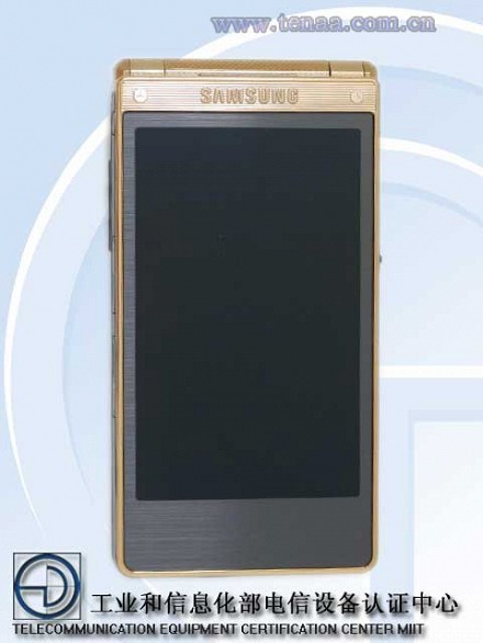 Фотографии неанонсированной Android-раскладушки Samsung GALAXY Golden 2