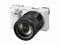 «Зимняя» версия фотокамеры Sony α6000 скоро в продаже